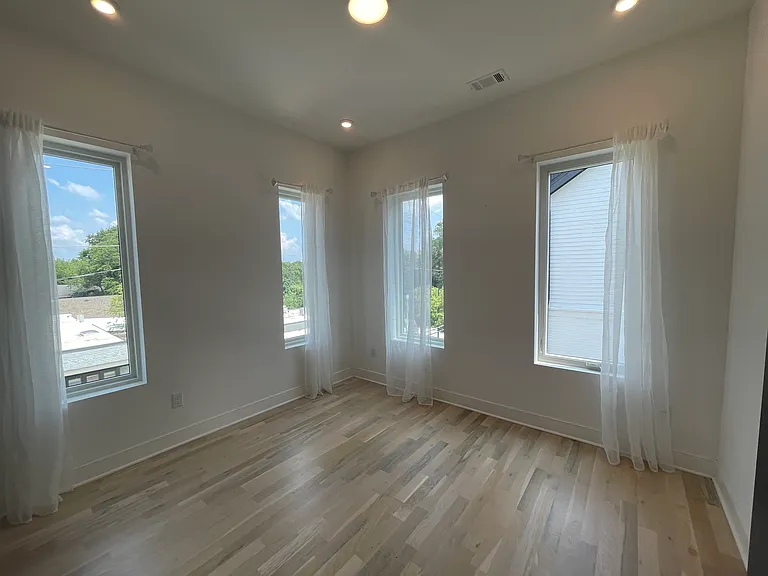 2347 Hosea L Williams Dr SE #8 — Photo 4