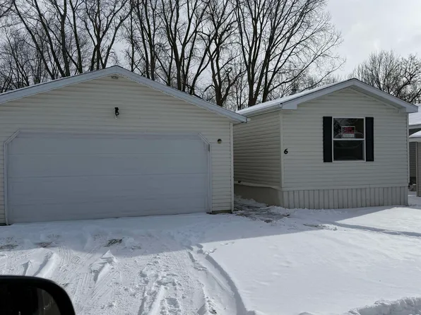 404 Lincoln Ave, Reeseville, WI 53579