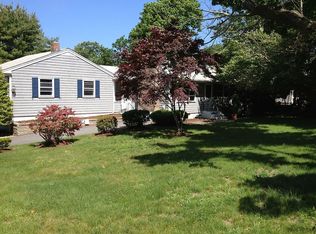 267 Highland Rd, Tiverton, RI 02878