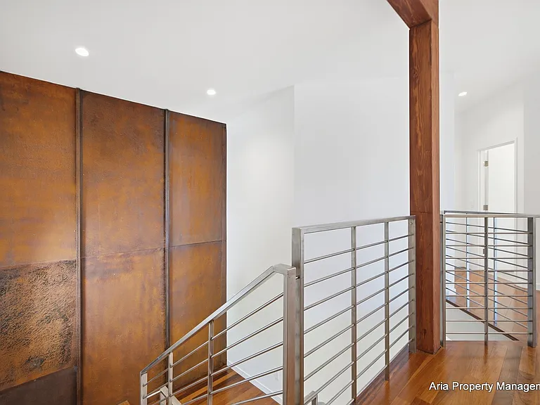 2709 NW Bullfinch Pl — Photo 26
