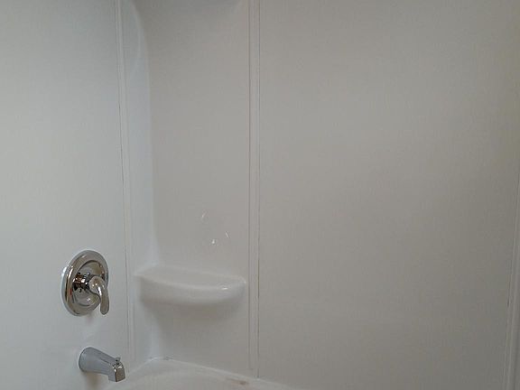 2nd image of 401 N Dale Dr