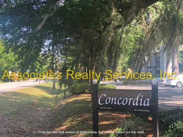 405 NW 39th Rd APT A, Gainesville, FL 32607