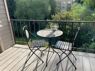 321 Bellevue Way SE — Photo 4