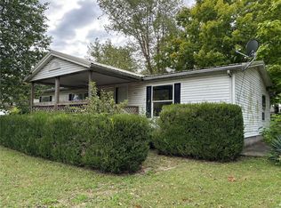 608 Academy St, Pocahontas, IL 62275
