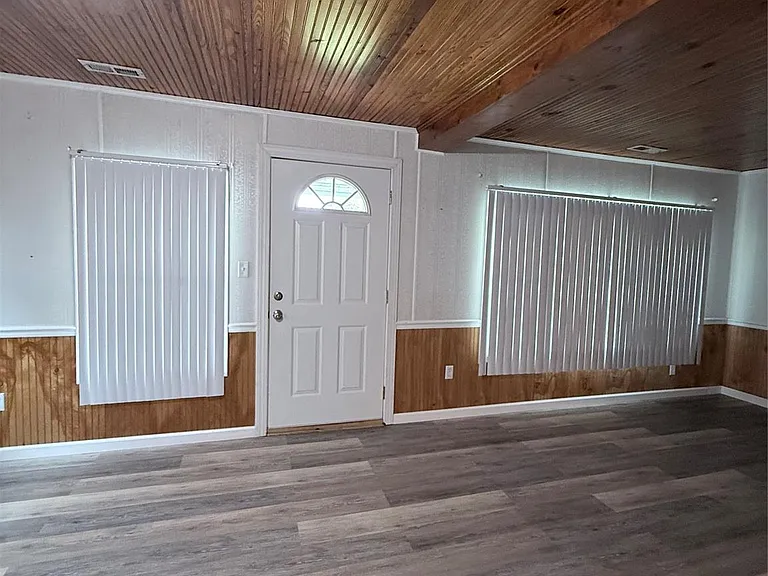 1547 N Piedmont Ave — Photo 17
