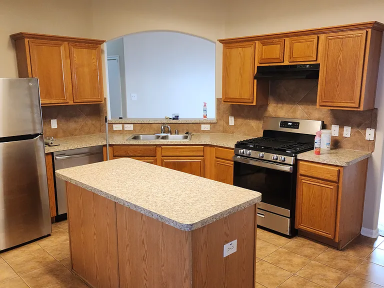 830 Forest Hillside Ln — Photo 1