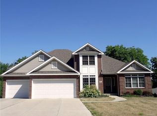 995 Little Vista Dr, Lewiston, NY