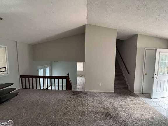 2nd image of 2174 Scarbrough Rd