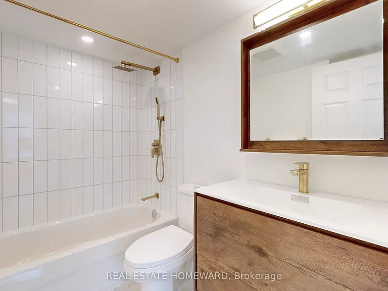 77 Maitland Pl #1827 — Photo 14