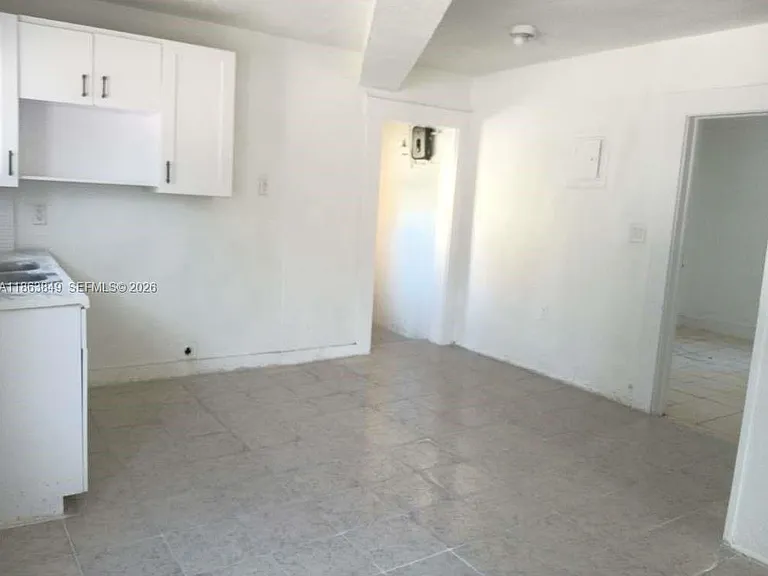 1925 NW 56th St — Photo 24