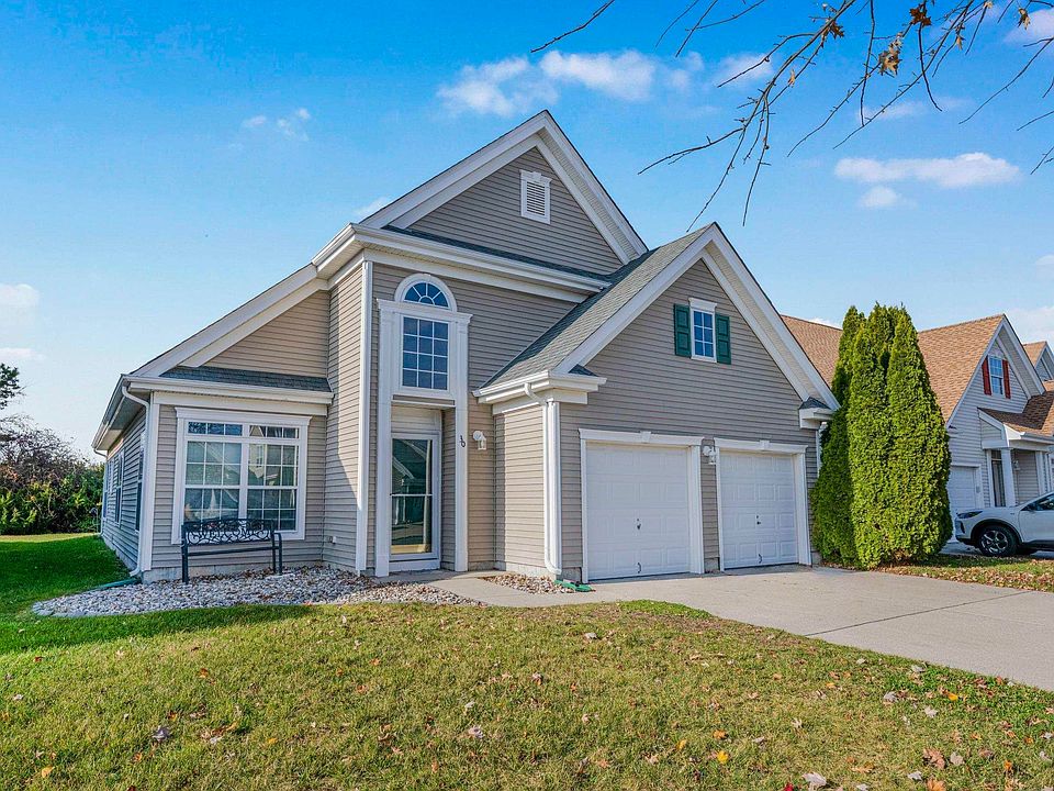 1st image of 30 Burnside Dr