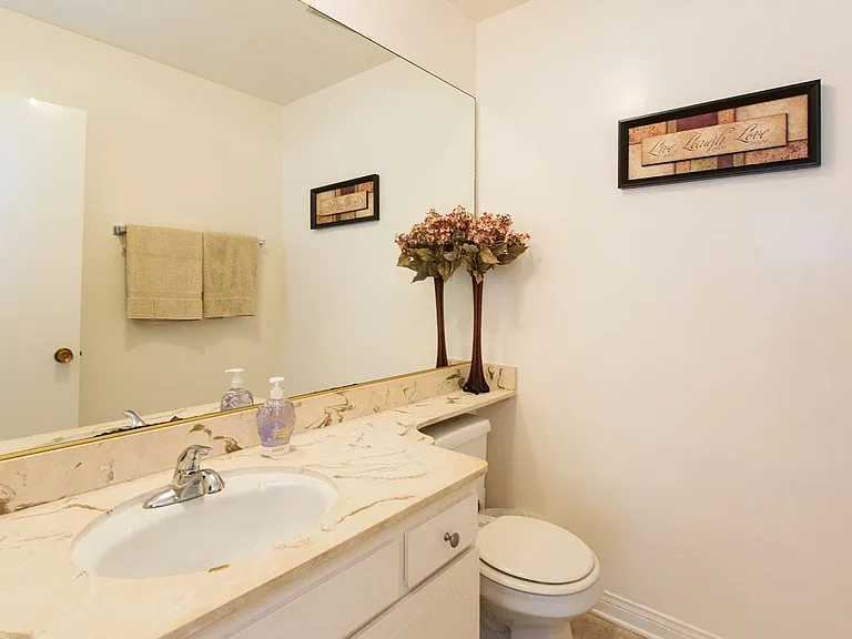 18109 Coastline Dr — Photo 38