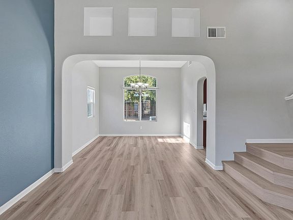 4th image of 29434 W Camino Ave