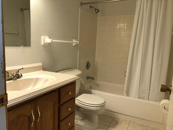 5th image of 1601 N Innsbruck Dr NE Unit 279