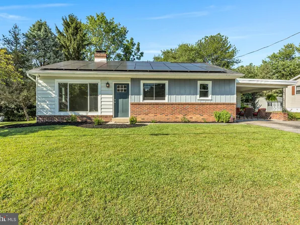 360 Black Rock Rd, Hanover, PA 17331