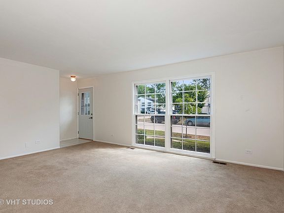 2nd image of 1124 Bunker Hill Ct APT D
