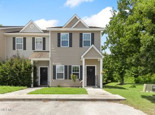 312 Burley Dr UNIT 4, Hubert, NC 28539