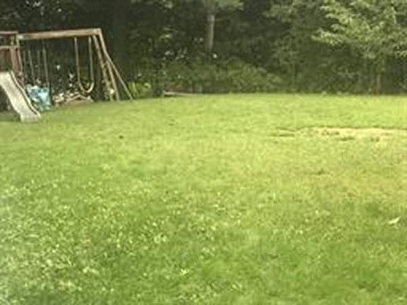 2nd image of 15 Miles Ave