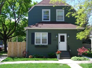 2700 N Drake Ave, Chicago, IL 60647