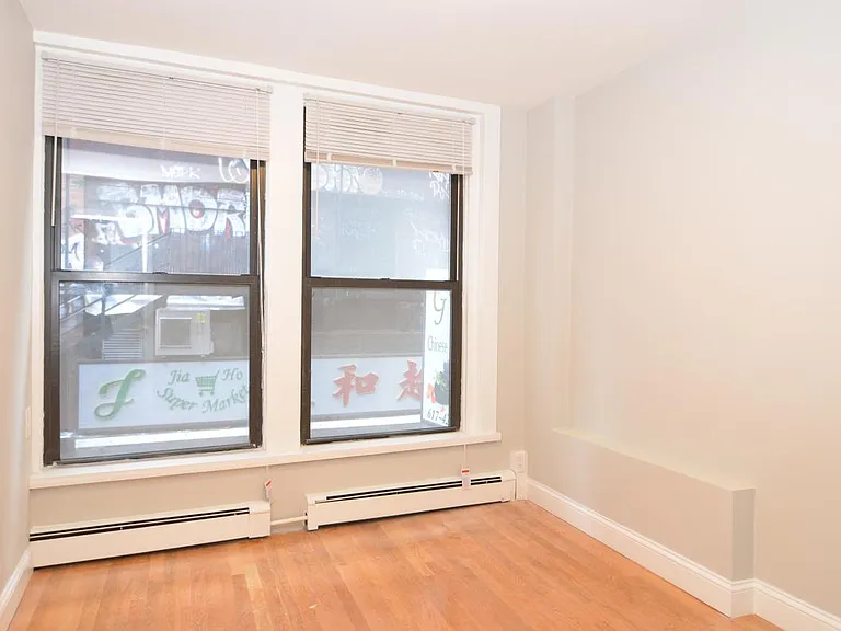 Bedroom #1