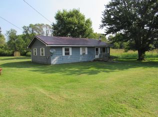 219 E Kanel Ave, Seymour, MO 65746