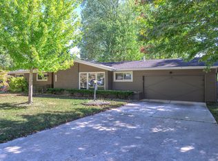 2258 E Mirabeau Street, Springfield, MO 65804