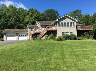 6073 Lake Rd, Newport Center, VT 05857