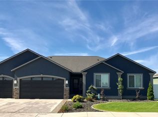 1670 E Madera St, Othello, WA 99344