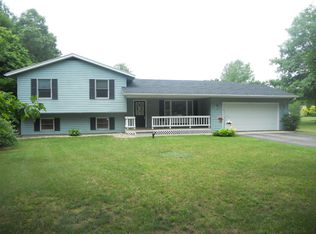881 Josiane Dr, Kalamazoo, MI 49009
