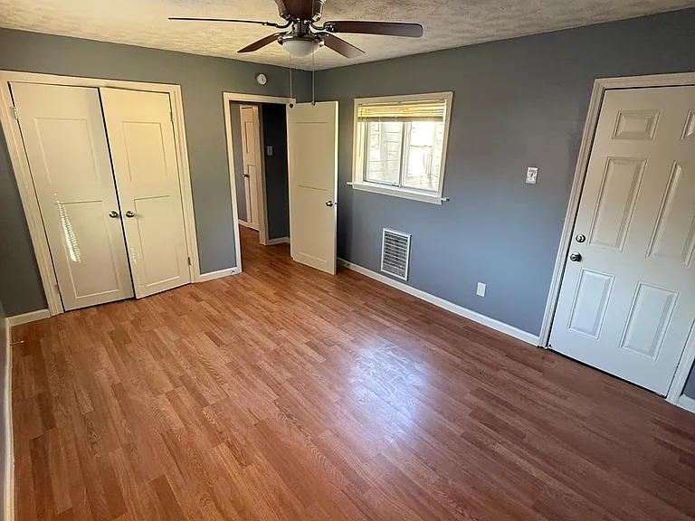 293 W Waldorf Ave — Photo 13