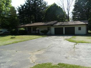 3181 Blackmer Rd, Ravenna, MI 49451