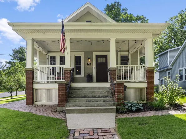 811 Harvey AVENUE, Watertown, WI 53094