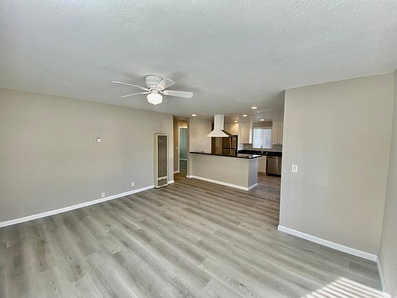 5th image of 804 Adams St #A