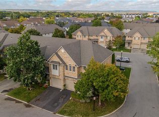 1283 Blanshard Dr #35, Burlington, ON L7M 4T8