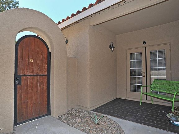 2nd image of 3615 E Monte Vista Dr