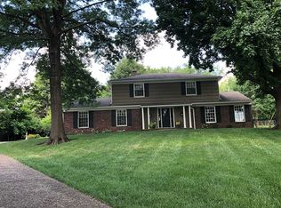 9210 State Line Rd, Leawood, KS 66206