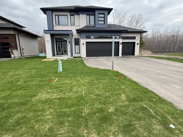 3143 Searidge St Room B-c, Severn, ON L3V 8P8