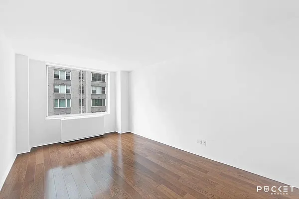 Rented by PocketBroker Inc | media 9