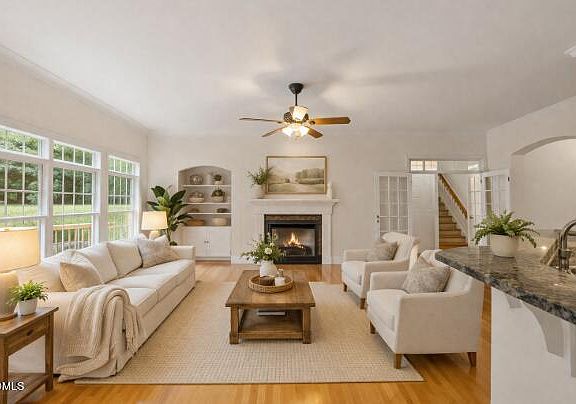 3rd image of 7721 Moondance Ct