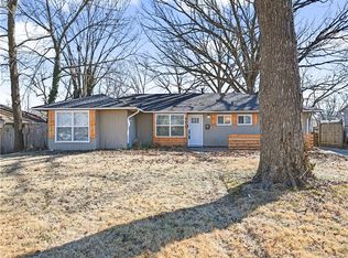 7615 E 109th Ter, Kansas City, MO 64134