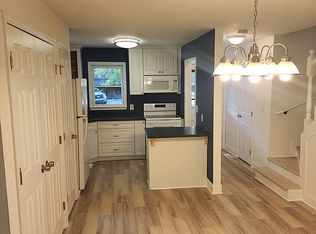 28 Mountain View Ct, Waleska, GA 30183