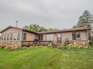 W1756 Circle Dr, Sullivan, WI 53178