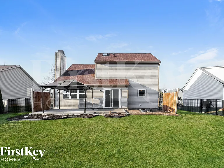 7827 Red Sunset Way — Photo 15