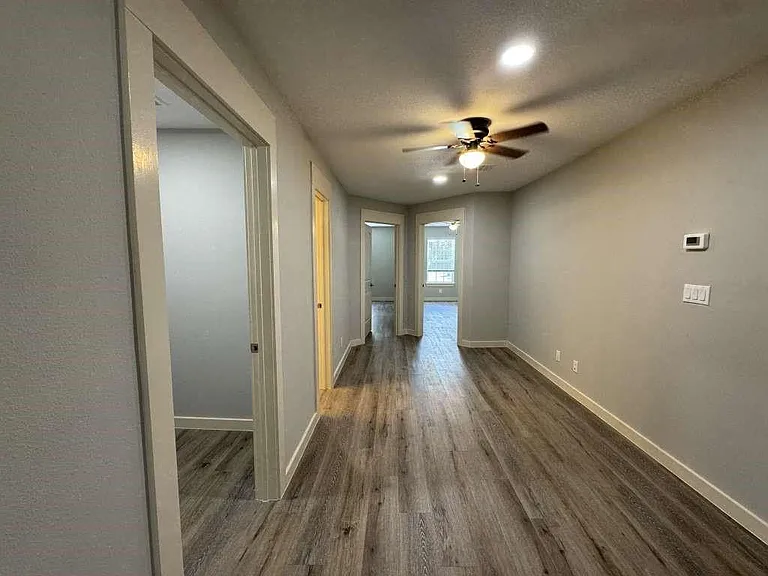 5802 Twisted Pine Ct #D — Photo 14