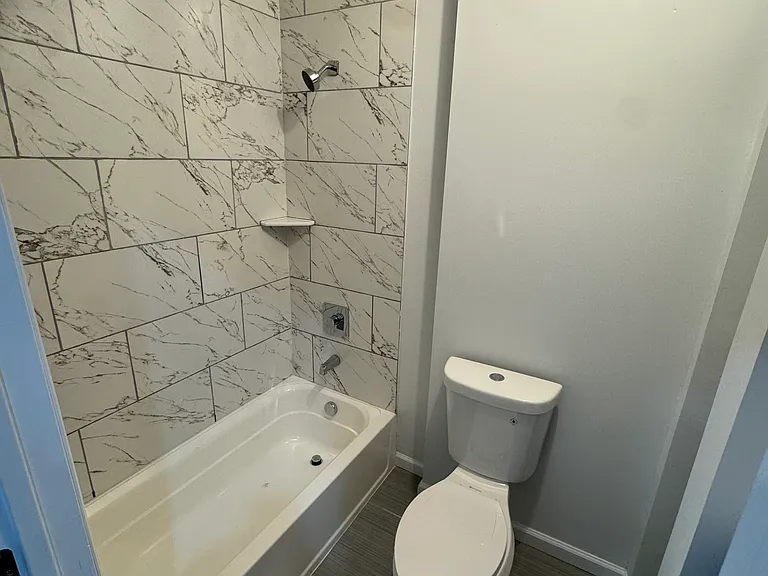 196 Malvern St #3 — Photo 9
