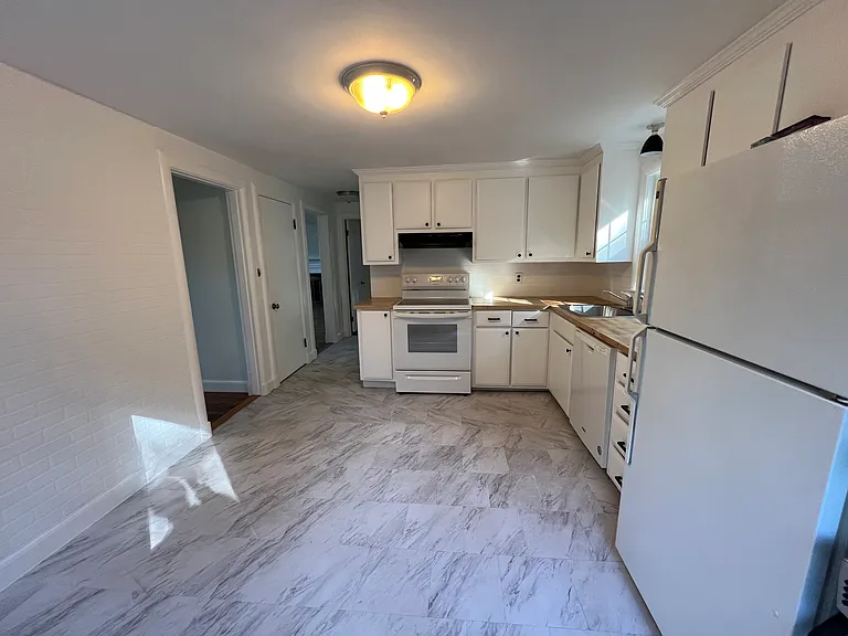 287 Main St — Photo 7