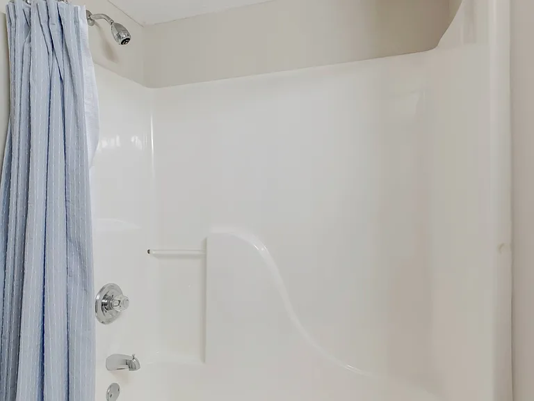 Regal Pointe Apartment Homes — Photo 12