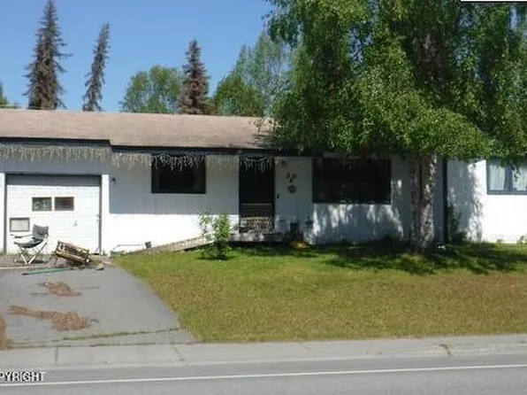340 S Kobuk St, Soldotna, AK 99669