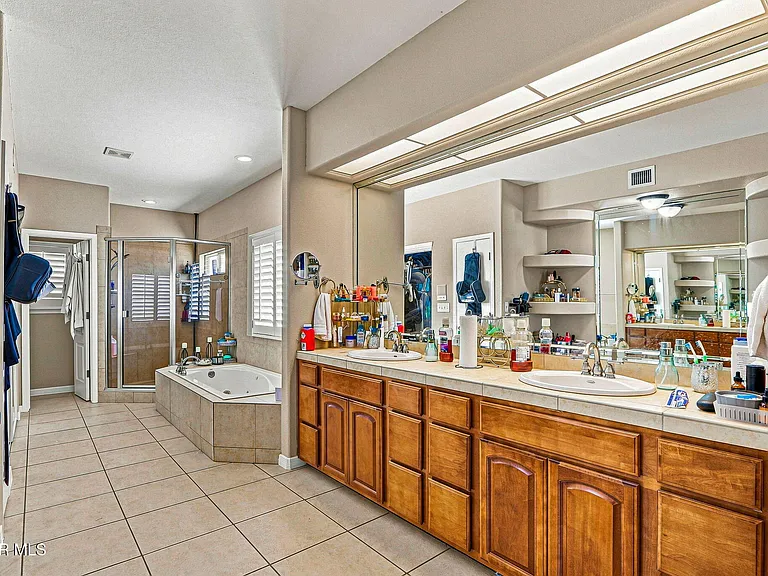 13566 Emerald Coast Ln — Photo 34