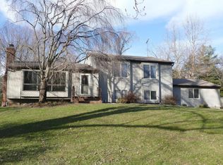 18 Crawford Rd, Middletown, NJ 07748